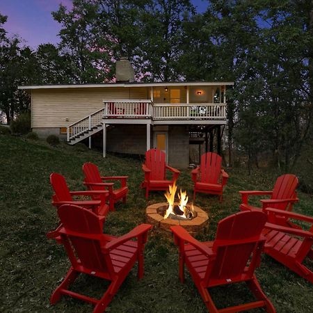 Harpers Ferry Cabin Hot Tub, Deck, Fire Pit, Wifi Esterno foto