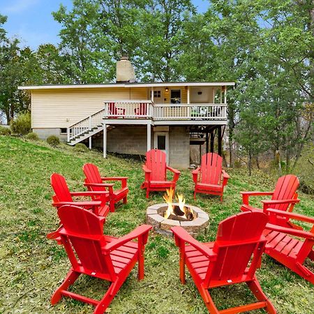 Harpers Ferry Cabin Hot Tub, Deck, Fire Pit, Wifi Esterno foto