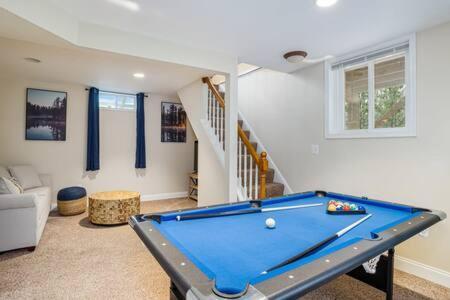Harpers Ferry Cabin Hot Tub, Deck, Fire Pit, Wifi Esterno foto