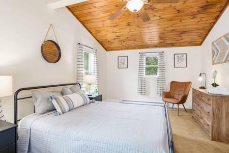 Harpers Ferry Cabin Hot Tub, Deck, Fire Pit, Wifi Esterno foto